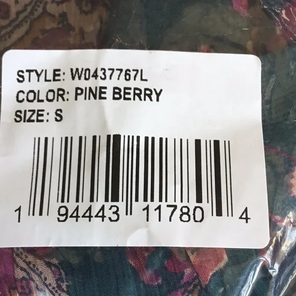 Band Of The Free RUN THE WORLD PINE PAISLEY EMPIRE WAIST MIDI DRESS - Picture 8 of 8